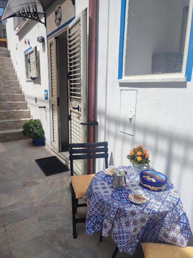 Appartamenti Le Conchiglie E Le Stelle Marine Cala Gonone Exterior photo