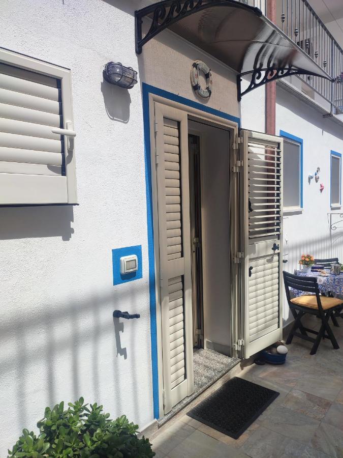 Appartamenti Le Conchiglie E Le Stelle Marine Cala Gonone Exterior photo